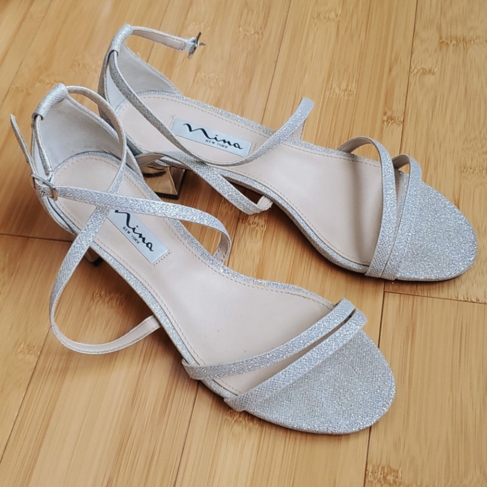 Dreamy airy sandals